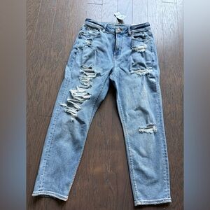 American Eagle Jeans Womens 2 xshort Light Wash Mom Jean High Rise Distressed